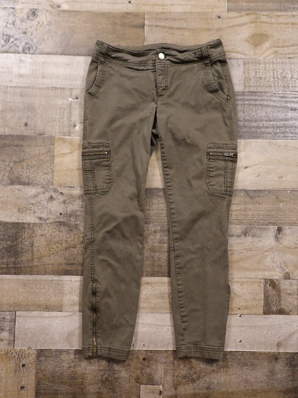 Athleta‎ Boulder Ankle Pant Women’s 2 Olive Green Cargo Utility Jogger